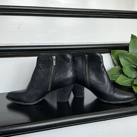 FRYE Renee Seam Short Booties boot western zipper women’s 6.5 like new - Picture 8 of 13